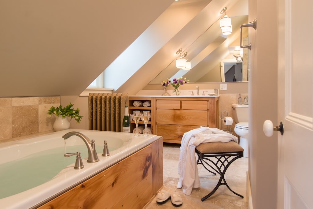 Places to Stay in the Finger Lakes