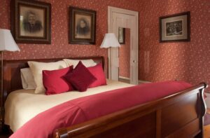 Old Bordeaux Suite